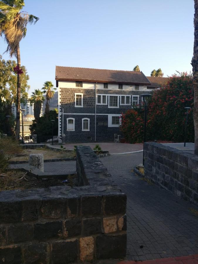 提比里亞פינה שקטה דקה הליכה לכנרת והטיילת公寓 外观 照片